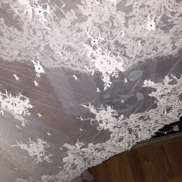 PRONOVIAS Poncho Off White, One Size - Picture 8 of 9